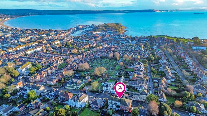 3 Bedroom Terraced House For Sale In Rodwell Road, Weymouth, DT4