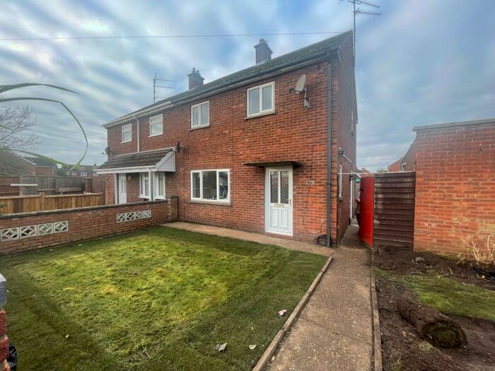 3 Bedroom House To Rent In Columbia Way, PE30