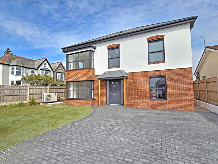 4 Bedroom Detached House For Sale In Penhale Gardens, Holsworthy, Devon, EX22