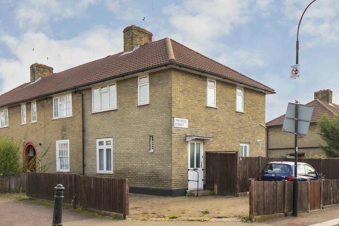 4 Bedroom Property To Rent In Bentworth Road, London, W12