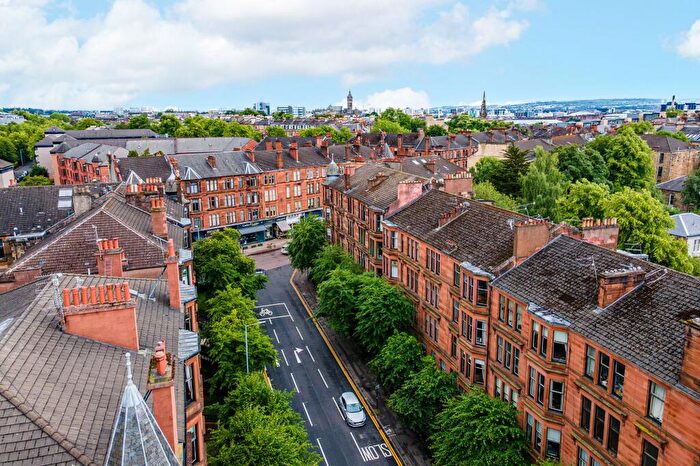 3 Bedroom Apartment For Sale In Clarence Drive, Hyndland, Glasgow, G12