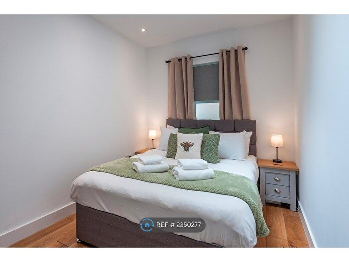 1 Bedroom Flat To Rent In Preston Close, London, SE1