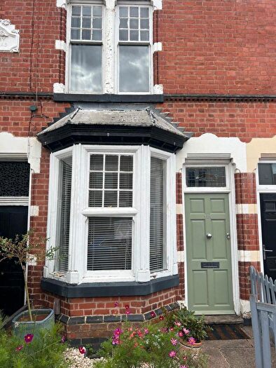 2 Bedroom Terraced House To Rent In Clarendon Park Road, Leicester, LE2