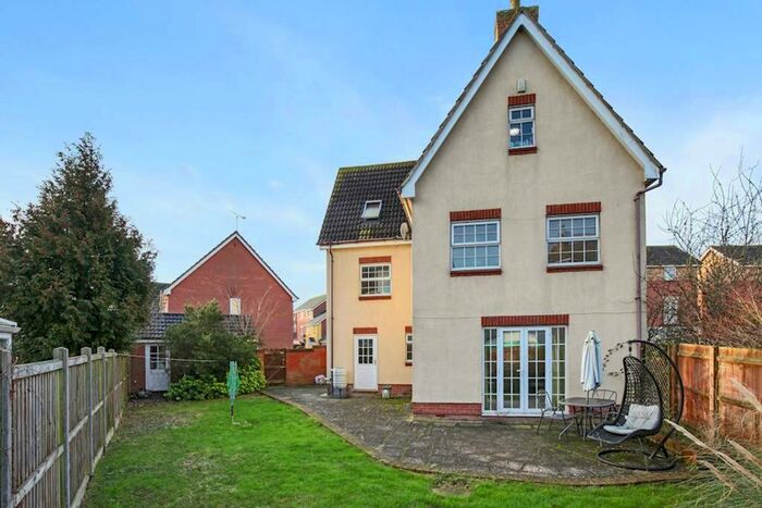 5 Bedroom Detached House For Sale In Lammas Drive, Braintree, CM7