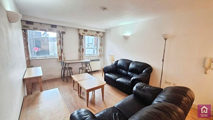 1 Bedroom Flat To Rent In , Whitworth Street West, Southern Gateway, Manchester, M1