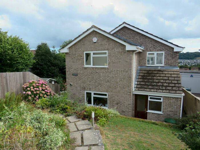 4 Bedroom House To Rent In Lynmouth Close, Plymouth, PL7