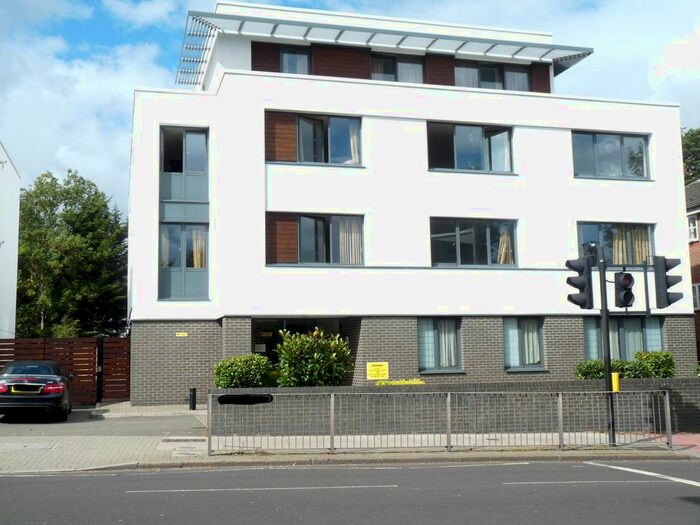 2 Bedroom Flat To Rent In Kenton Road, Kenton, HA3