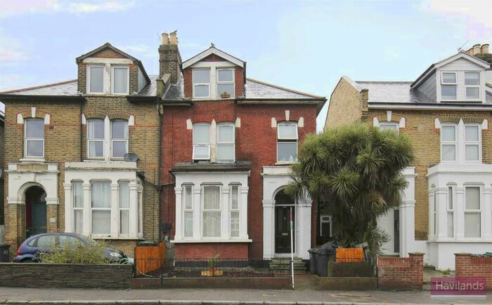 1 Bedroom Flat To Rent In Lordship Lane, Wood Green, N22