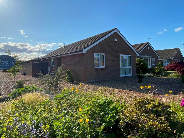 3 Bedroom Detached Bungalow To Rent In Quarry Rise, Undy, Caldicot, NP26