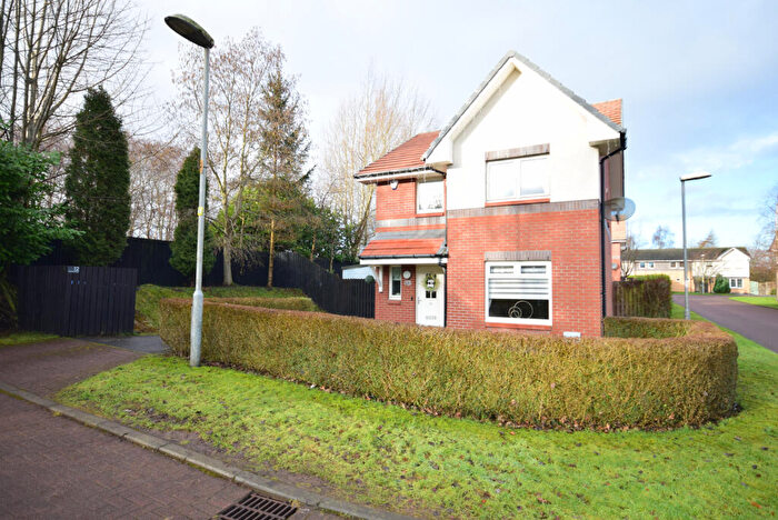 3 Bedroom Detached House For Sale In Parkwood Terrace, Hamilton, ML3