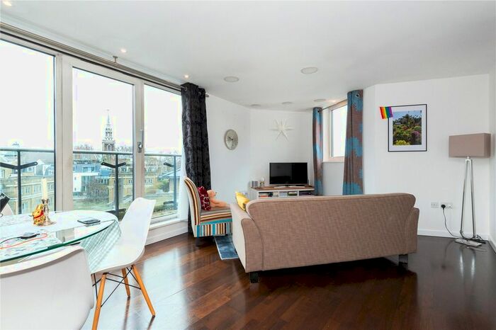 1 Bedroom Flat To Rent In Islington On The Green, A Islington Green, Islington, London, N1
