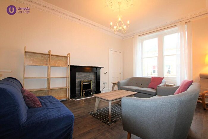 2 Bedroom Apartment To Rent In Panmure Place, Tollcross, Edinburgh, EH3