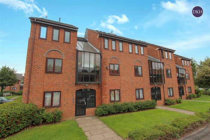 1 Bedroom Flat To Rent In Octavia Court, St Paul's Way, Watford, Hertfordshire, WD24