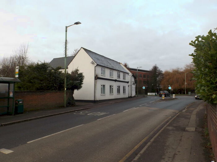 1 Bedroom Flat To Rent In Lower Luton Road, Harpenden, AL5