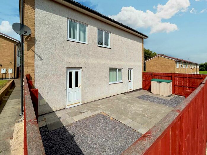 3 Bedroom Semi-Detached House To Rent In Avon Road, Peterlee, Durham, SR8