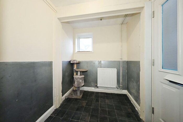 2 Bedroom End Of Terrace House For Sale In Bedford Street, Stow Heath, Wolverhampton, WV1