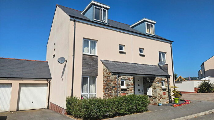 4 Bedroom Semi Detached House For Sale In St Austell, PL25