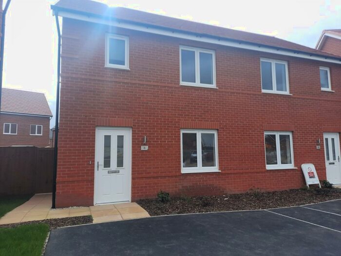 3 Bedroom House To Rent In Alport Road, Mickleover, Derby, DE3