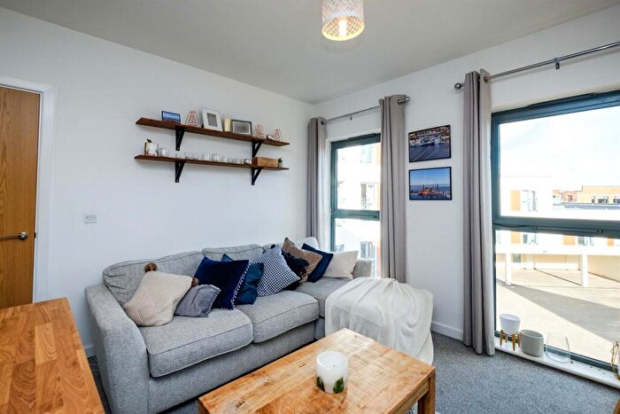 Apartment For Sale In Caroline Street, Birmingham, B3