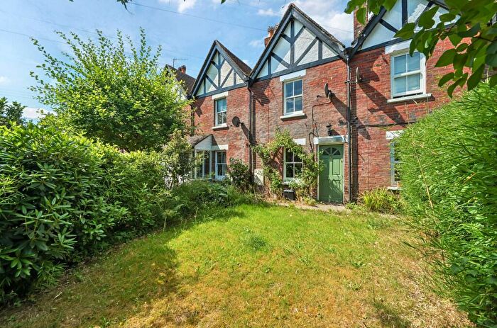 2 Bedroom Terraced House For Sale In Lion Lane, Haslemere, GU27
