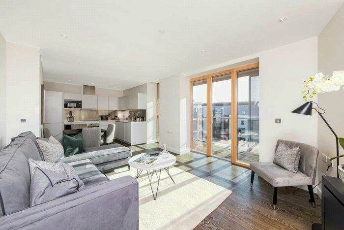 2 Bedroom Apartment To Rent In Cedarside Apartments, Albert Road, London, NW6