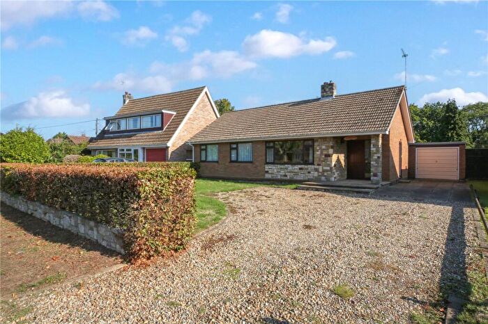 3 Bedroom Bungalow For Sale In Ferry Road, Surlingham, Norwich, Norfolk, NR14