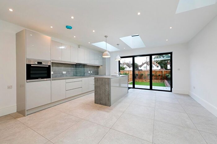 4 Bedroom Terraced House To Rent In St Margarets Road, Twickenham, TW1