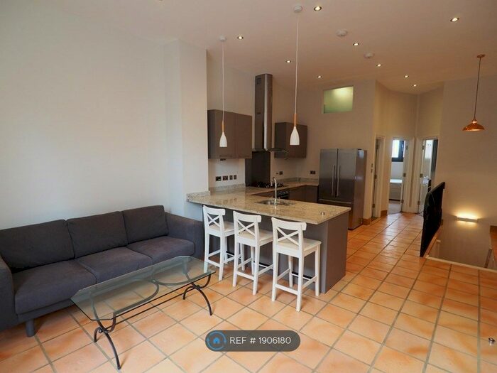 4 Bedroom Flat To Rent In Ellesmere Road, London, E3