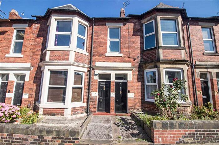 3 Bedroom Flat To Rent In Sandringham Road, South Gosforth, Newcastle Upon Tyne, NE3