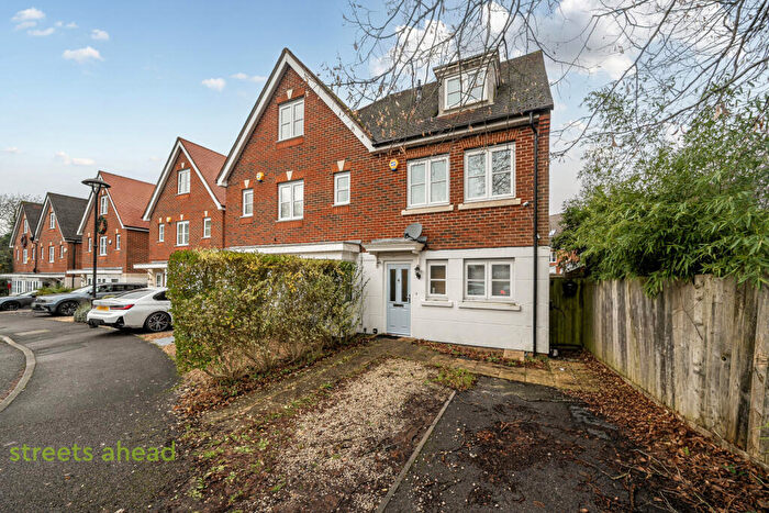 3 Bedroom Semi Detached House For Sale In Montgomery Way, Kenley, Surrey, CR8