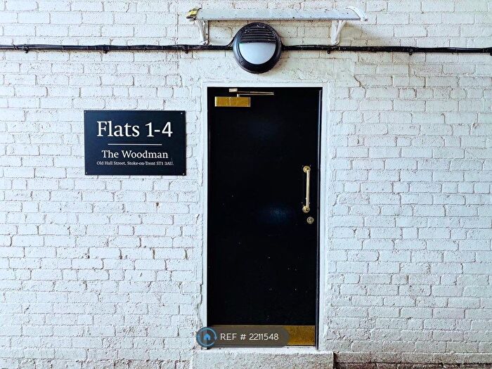 2 Bedroom Flat To Rent In The Woodman, Stoke-On-Trent, ST1