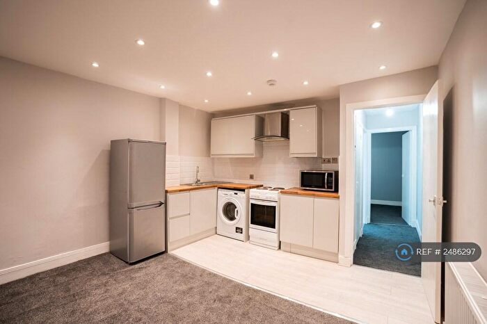 1 Bedroom Flat To Rent In Rosefield Street, Dundee, DD1