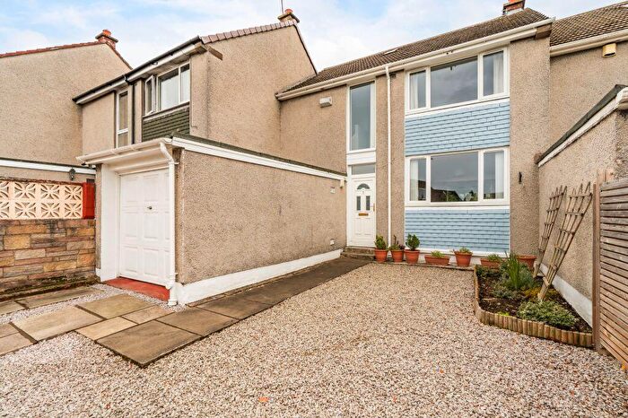 3 Bedroom Terraced House For Sale In Duddingston Loan, Edinburgh, EH15