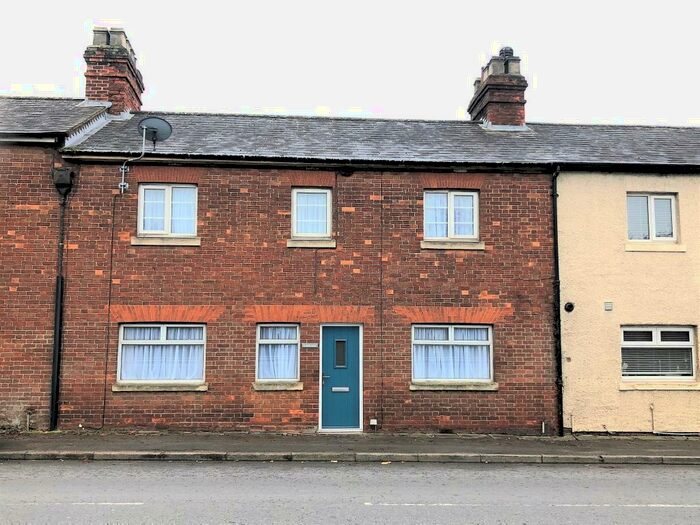 3 Bedroom Terraced House To Rent In Bath Road, Devizes, SN10