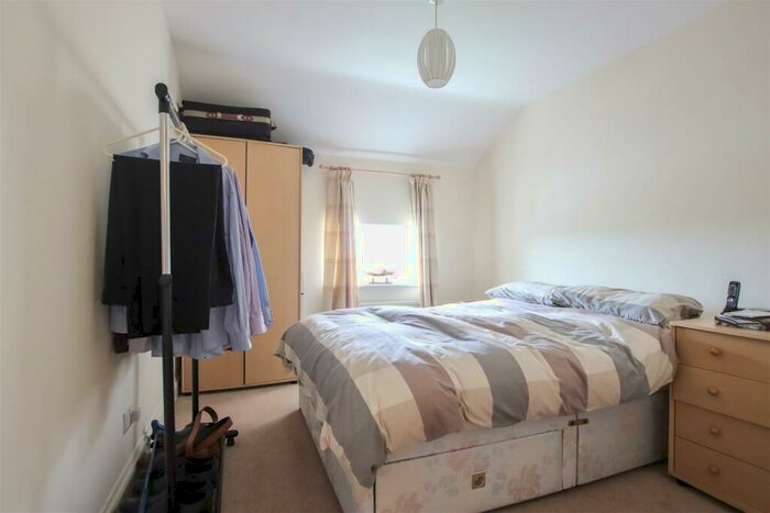 1 Bedroom Apartment For Sale In The Octagon, Collett Road, Ware, SG12
