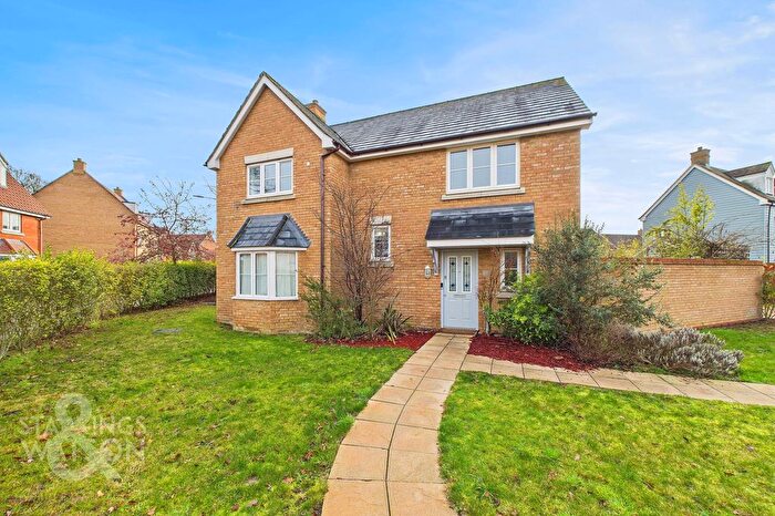 4 Bedroom Detached House For Sale In Wisteria Drive, Wymondham, NR18