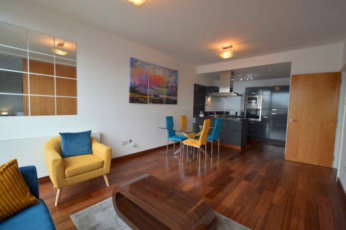 1 Bedroom Flat To Rent In Mavisbank Gardens, G51