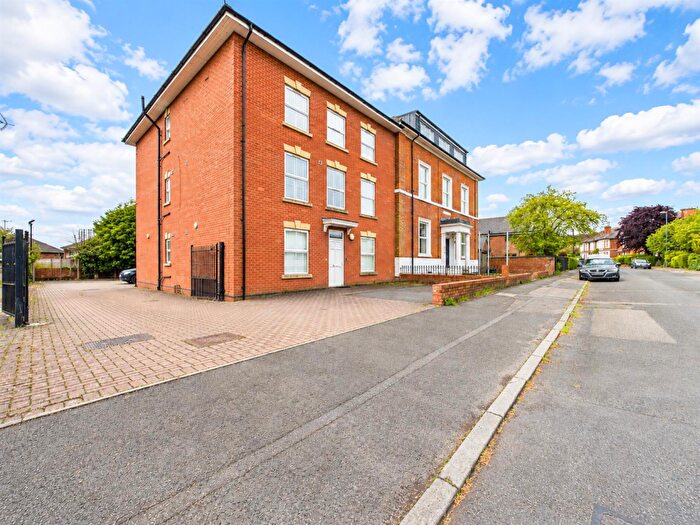 2 Bedroom Apartment To Rent In Fully Furnished Apartment, Dalby House, Radbourne Street, Derby, DE22