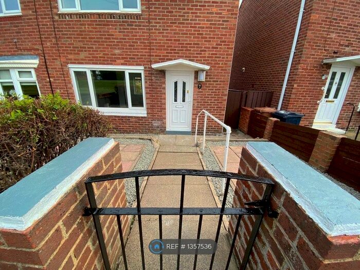2 Bedroom Semi-Detached House To Rent In Atlantis Road, Sunderland, SR3