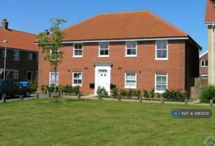 2 Bedroom Flat To Rent In Hillfield Court, Reydon Nr Southwold, IP18