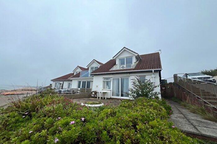 2 Bedroom Bungalow To Rent In Bowleaze Coveway, Weymouth, DT3