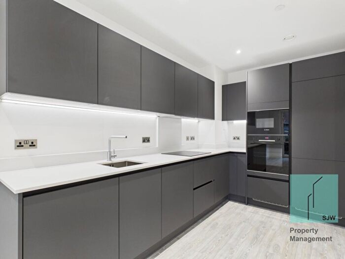 1 Bedroom Apartment To Rent In Gwen Davis Way, Lilium Court, RM9