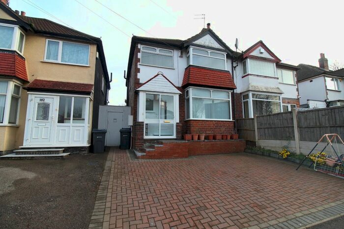 3 Bedroom Semi-Detached House To Rent In Yew Tree Lane, Yardley, Birmingham, West Midlands, B26
