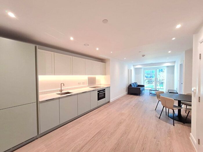 1 Bedroom Flat To Rent In Ellipse House, Eden Pl, London, E16