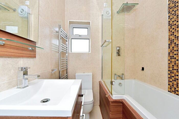 2 Bedroom End Of Terrace House For Sale In Quarry Field Lane, Wickersley, Rotherham, S66