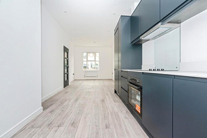 3 Bedroom Maisonette For Sale In Knowles Hill Crescent, London, SE13