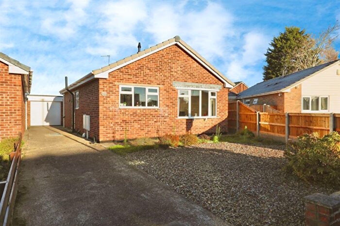 2 Bedroom Detached Bungalow For Sale In Chantry Close, Cantley, Doncaster, DN4