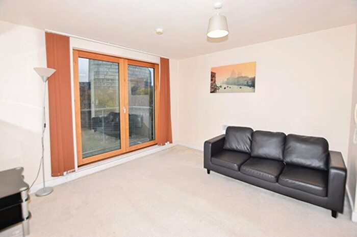 1 Bedroom Flat To Rent In Vallea Court, Red Bank, Green Quarter, Manchester, M4