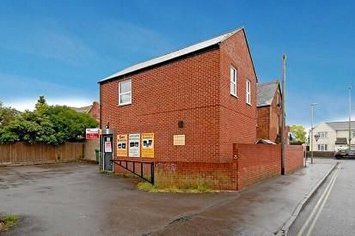 1 Bedroom Flat To Rent In Hollow Way, East Oxford, OX4