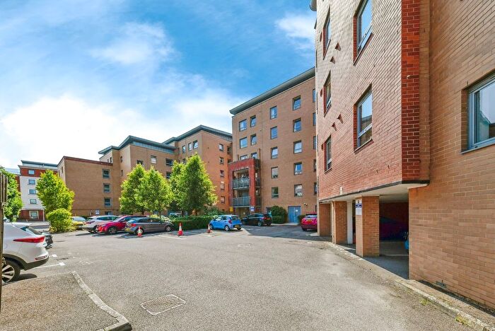 2 Bedroom Flat For Sale In Danestrete, Stevenage, Hertfordshire, SG1